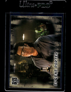 2018 Topps The Walking Dead Hunters and the Hunted #11 Eugene Porter