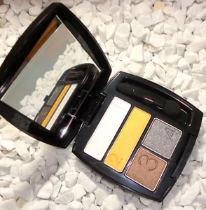 Avon TRUE COLOUR Lidschatten Quartett Farbe Metal Eyes Smokey eyes - Bild 1 von 1