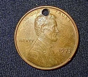 1973-D Lincoln Memorial Penny - Picture 1 of 2