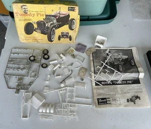 Vintage 1963 Revell Ed Roth Tweedy Pie 1/25 Model Kit - Orig Box - Parts/Restore - Bild 1 von 11