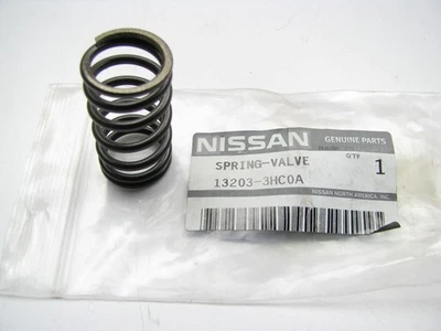 New Genuine Engine Valve Spring For 2012-2014 Nissan Versa 132033HC0A - Image 1 of 3
