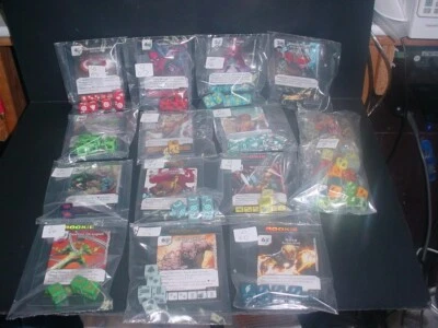 (EG004) Dice Masters Dice and Cards Group #4 - WIZKIDS/Neca Foto 1 de 4
