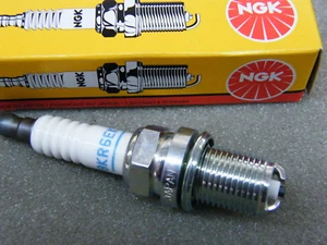 Original NGK Zündkerze BKR6EKUB 3584 Kerzen Zündkerzen BKR 6 EKUB - Picture 1 of 3