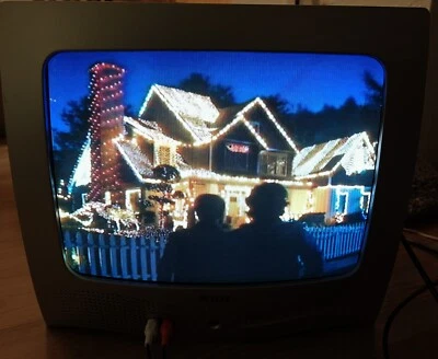 RCA E13320 13" CRT Color Television Retro Gaming TV Portable Tested Works - Image 1 of 4