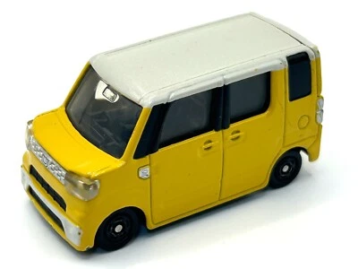 Takara Tomy Tomica No.58 DAIHATSU WAKE 2015 S=1:56 Toy Car Shipping from Japan. - Image 1 of 4