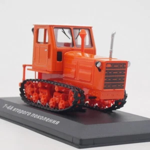 1:43 IXO ATZ T-4A Crawler Tractor Farm Vehicle Construct Machines Diecast Model - Picture 1 of 6