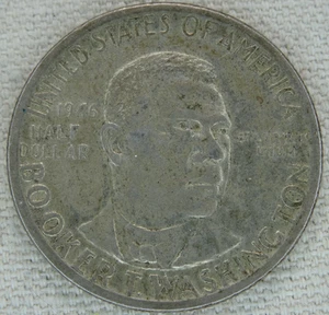 1946 Booker T Washington Half Dollar US Mint 50C Coin 90% Silver - Picture 1 of 2