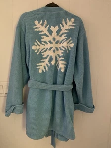 VTG Victoria's Secret Medium Chenille Blue Snowflake Belted Robe Made USA Y2K - Picture 1 of 5