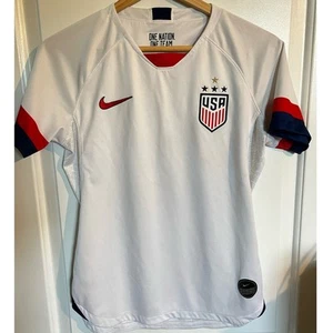 USA Small Womens National Soccer/Football Team Nike Jersey-50 States Design 2019 - Picture 1 of 8