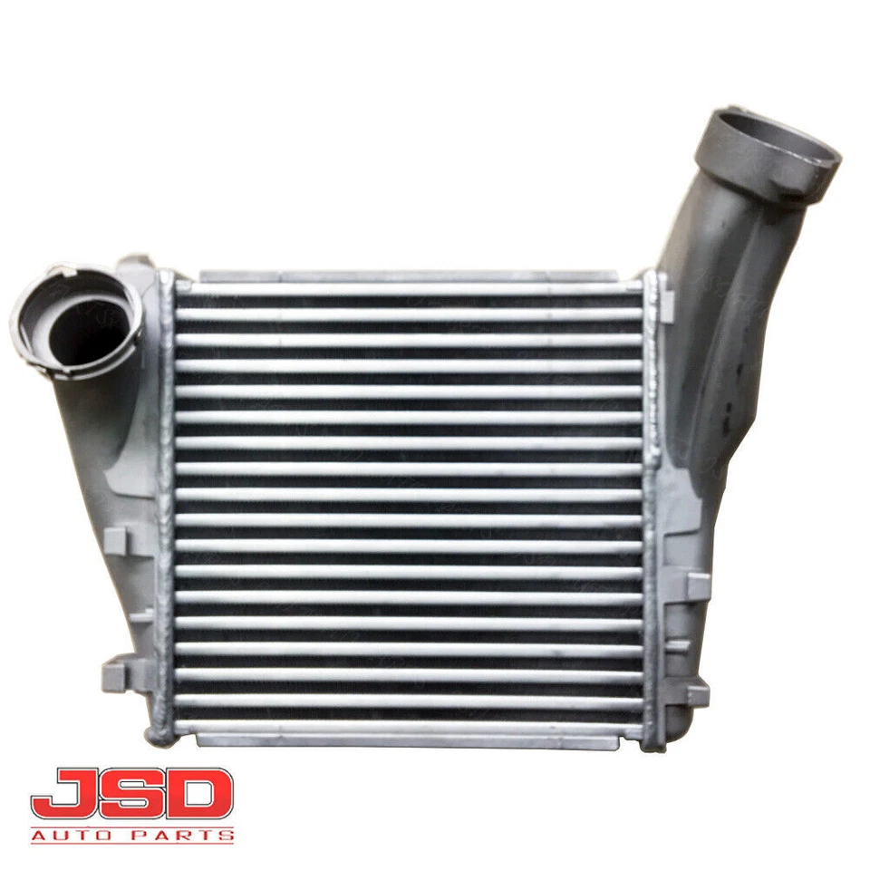 Правый правый интеркулер зарядный воздушный охладитель для 2008-2016 Porsche Cayenne 7L5145804B - Изображение 1 из 2