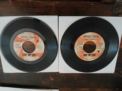 Gilbert O'Sullivan lot of two 45 rpm promo records "Claire/A woman's place" VG+ — 第 1/3 张图片