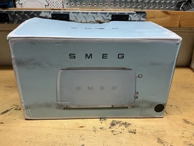 Tostadora retro de 4 rebanadas Smeg (TSF02BLUS) AÑOS 50 - Caja abierta Foto 1 de 4