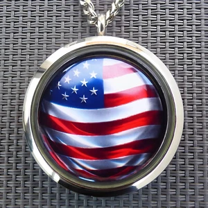 USA Flag United States National American Symbol Patriotic Medal Pendant Necklace - Picture 1 of 8