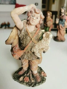 STATUINE PRESEPE VINTAGE CON CAGNOLINO IN BRACCIO cm 13 - Picture 1 of 2