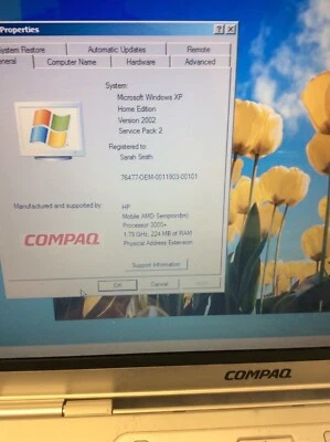 Compaq Presario V2000 Foto 1 de 3