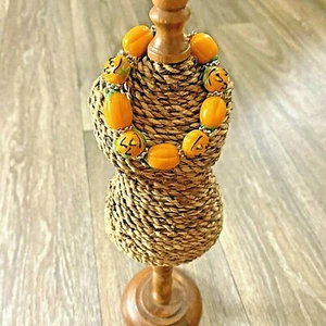 Kürbis Glasperlen Stretch Armband orange handbemalt - Bild 1 von 6