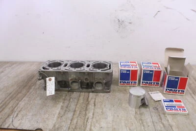 Jarra Polaris XLT 600 1992-1994 cilindro segundo sobre con pistones nuevos  Foto 1 de 4