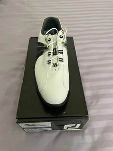 NEW IN BOX FootJoy 10.5 M Dryjoys Men Golf Shoes 53421 Black/White Waterproof - Picture 1 of 6