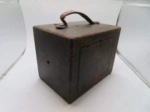 Vintage Large Format Camera Wood & Brass Gundlac op 7 x 5 x 5 1/2 needs care - Picture 1 of 12
