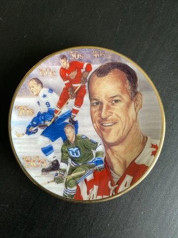 Gordie Howe Gartlan USA Small 3" Dish "Power play" Detroit Red Wings EUC Cover
