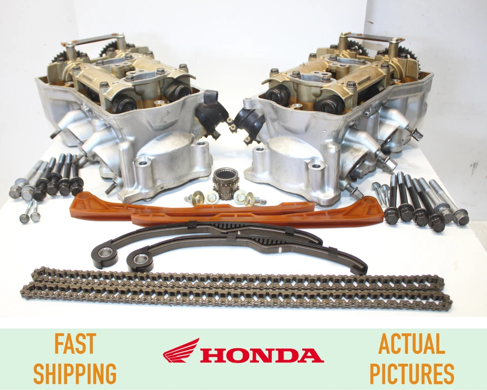 2003 - 2010 Honda ST1300 CYLINDER HEAD LEFT & RIGHT - Image 1 of 4