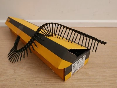 DeWALT DWF4100450 45mm X 3.5mm  coarse thread collated drywall screws x 1000 - Image 1 of 2