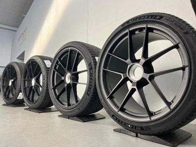 Porsche 992.2 20 21 Zoll GTS Winter Räder 2024 Top MwSt. awb. - Bild 1 von 4