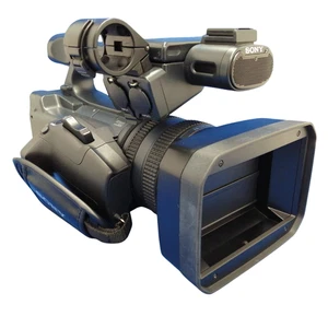 Sony HDR-AX2000 Handycam HD AVCHD Video 20x Zoom Camera Black From Japan Used - Picture 1 of 14