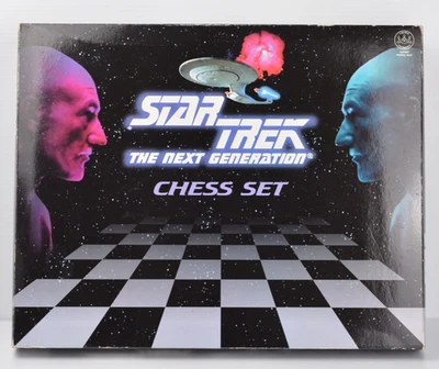 Star Trek The Next Generation Chess Set Complete 1999 - Image 1 of 4