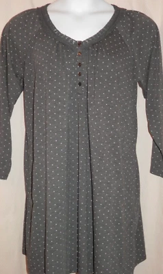 Ночное платье Liz Claiborne с длинным рукавом из полиэстера трикотажное размер Большие серые/розовые горошек - Изображение 1 из 4