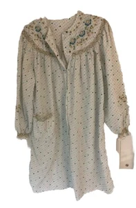 Size Petite Vintage Robe Smocked Embroidery Button-Up Long Sleeve Top-Quality - Picture 1 of 8