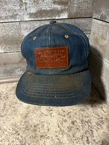 Raro, vintage, cappello camionista in denim LEVI STRAUSS, toppa in pelle, linguetta LEVIS arancione - Foto 1 di 10