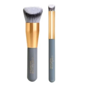 New in pouch Carlucce Brush Duo Foundation and Concealer Set of 2 Bundle NIP - Picture 1 of 2