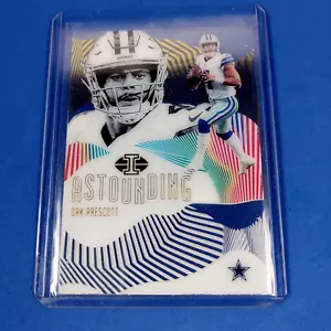 Carta Calcio Dak Prescott #AST-DP 2019 Panini Illusions Incredibile Oro Chiaro - Foto 1 di 4