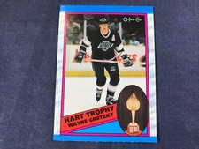 Z3-69 HOCKEY CARD - WAYNE GRETZKY LOS ANGELES KINGS - 1989 O-PEE-CHEE -CARD #320