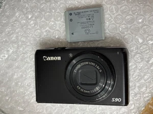 Canon PowerShot S90 10.0MP Digital Camera Black JAPAN - Picture 1 of 10