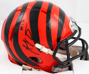 Von AJ Green signierter Cincinnati Bengals Speed Mini Helm - Beckett W Hologramm - Bild 1 von 5