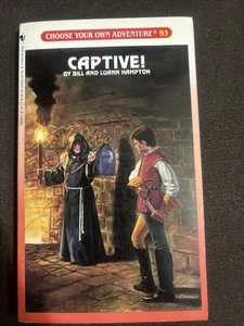 #93 Choose Your Own Adventure " Captive!" PB 1989 CYOA - Foto 1 di 5
