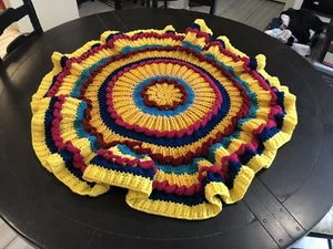 Handmade Crochet Circle Blanket / throw etc. - Picture 1 of 9