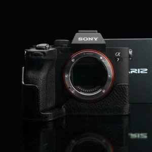 GARIZ Half Casas Nera-Custodia Sony Alpha 7 mk4 Piercings Promoción - Imagen 1 de 11