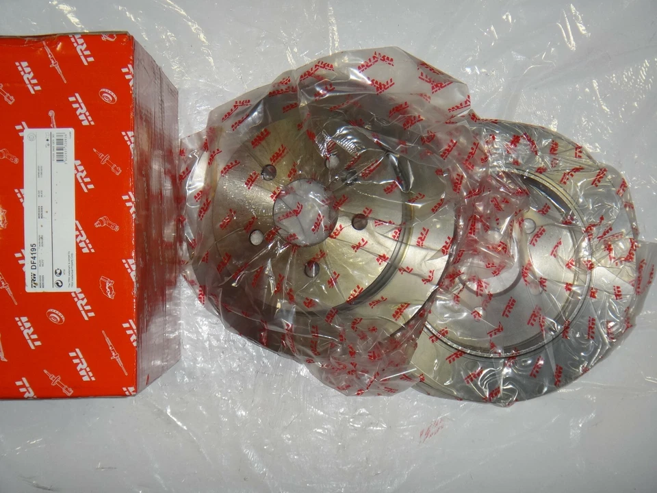 TRW OEM Front Brake Rotors Discs For VW Passat 8E0615301C - Image 1 of 1