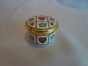 Halcyon Days Enamel Box with Hinged Lid - Valentines Day 1985 - Hearts - Picture 1 of 7