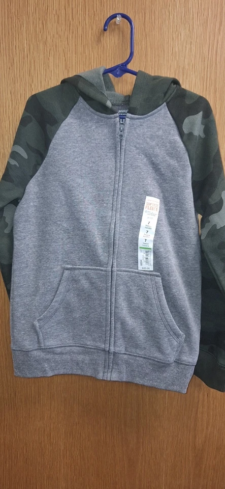 Jaqueta com Capuz de Lã Children’s Place, Camuflagem/Cinza, Tamanho 7 - Imagem 1 de 1