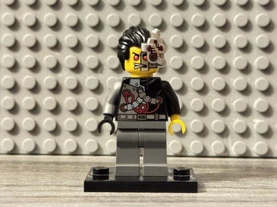 LEGO Ninjago Minifigure - Cyrus Borg (Overborg) Rebooted (njo088) Robot 70722 - Image 1 of 2