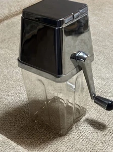Vintage 1960s Metrokane Ice O Mat Ice Crusher Manual Crank Chrome Free Shipp - Picture 1 of 7