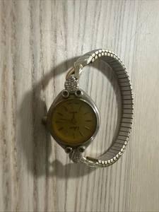 Vintage Collezio Women's Watch Gold Tone Crystal Accent 18mm -Needs Battery - Picture 1 of 5