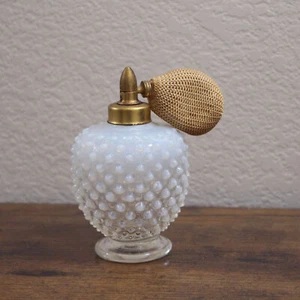 Vintage Fenton DeVilbiss Moonstone Opalescent Hobnail Perfume Bottle Atomizer - Bild 1 von 4