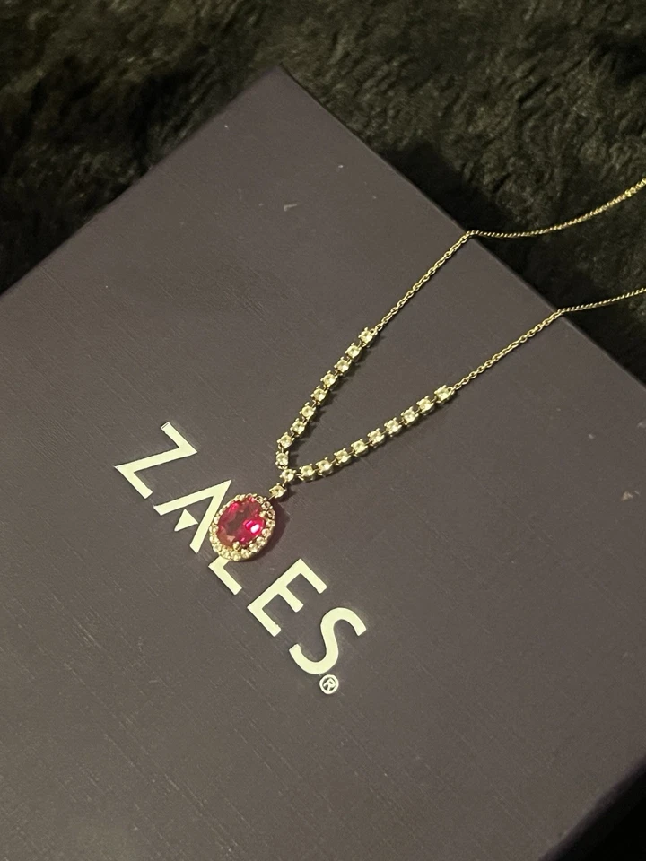 Collar Zales Oro 10k Rubí Foto 1 de 3