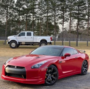 nissan gtr r35 - Picture 1 of 15