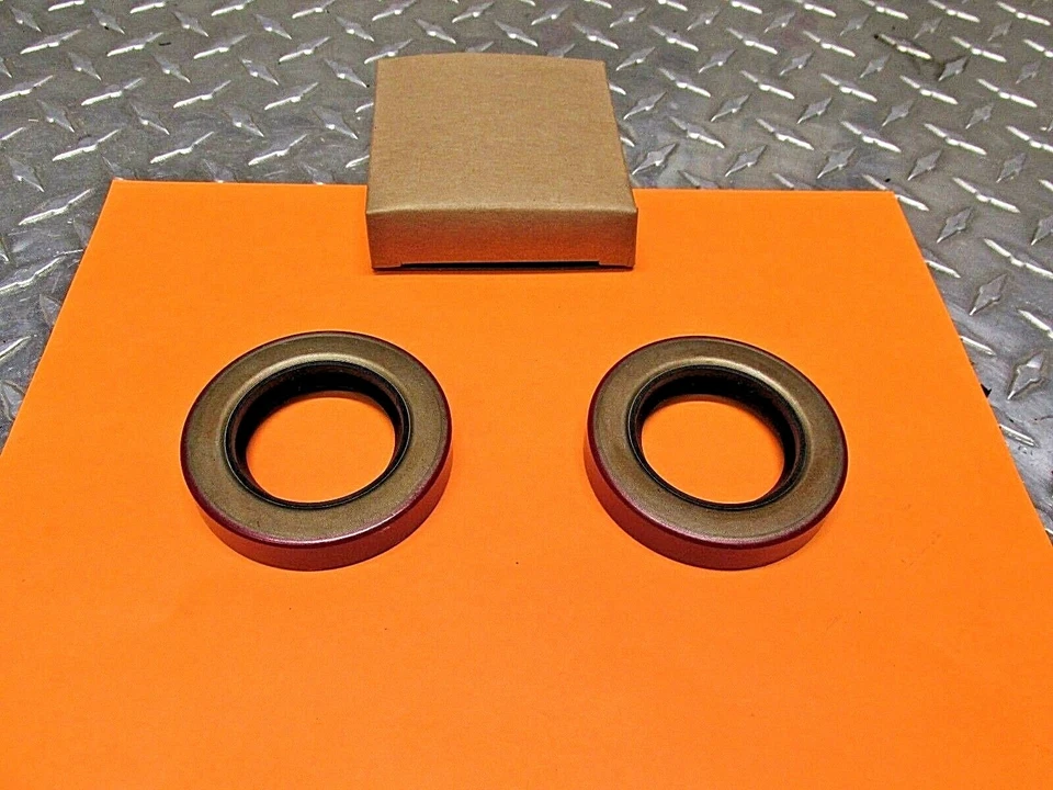 1941 1942 1946 1947 1948 CADILLAC 61 62 75 SERIES REAR WHEEL SEALS SET OF 2 NEW - Image 1 of 4
